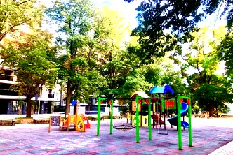 Тристаен апартамент в София, Сухата река