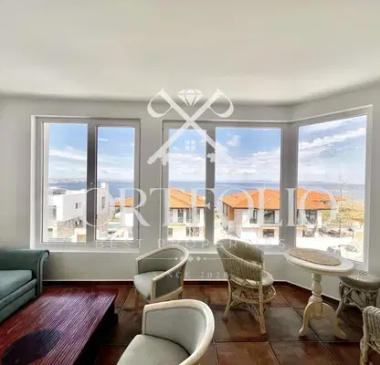 Photo 3 — 3-bedroom apartment in Oblast Burgas, Sozopol