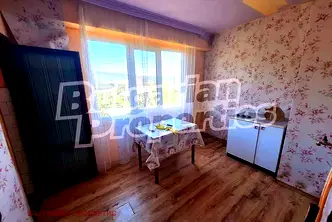 Тристаен апартамент в Кюстендил, Бобов дол