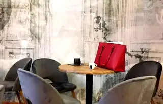 Заведение в Русе, Център