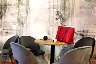 Заведение в Русе, Център