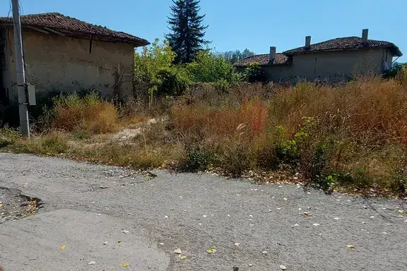 Plot in Oblast Shumen, Dragoevo
