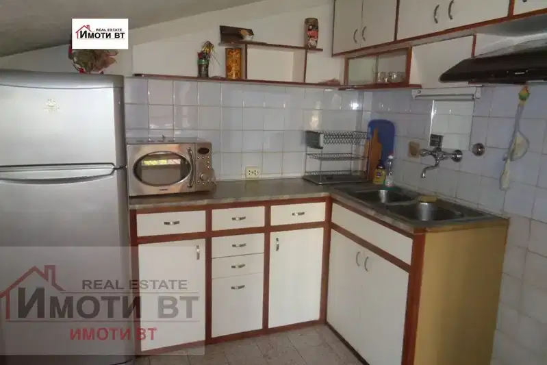 4-bedroom apartment in Veliko Tyrnovo, Centyr