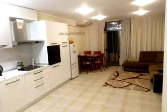Двустаен апартамент в Бургас, Център