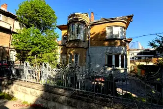 Етаж от къща в Русе, Център