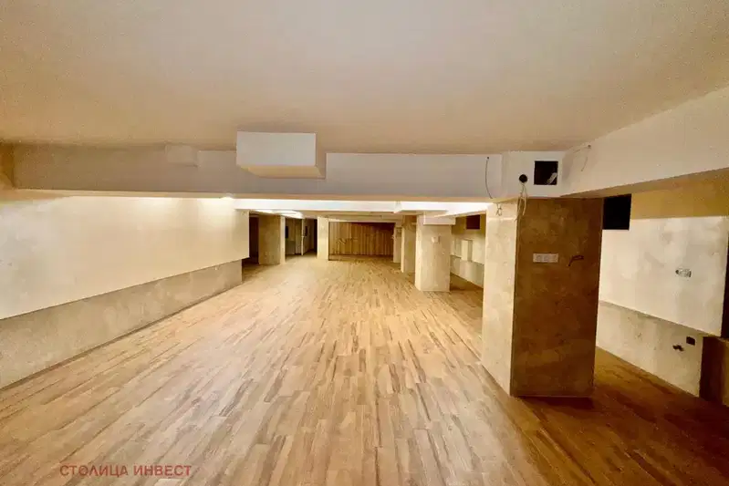 Business Property in Ruse, Centyr