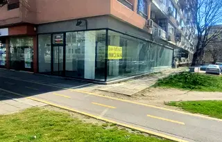 Магазин във Варна, ВИНС-Червен площад