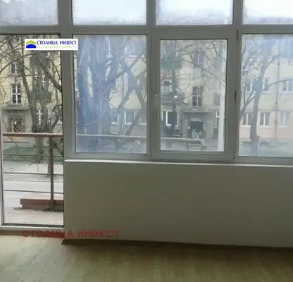 Снимка 2 — Магазин в Русе, Възраждане