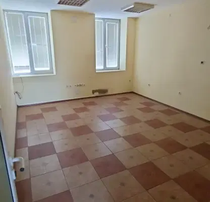 Снимка 5 — Офис във Варна, ЖП Гара