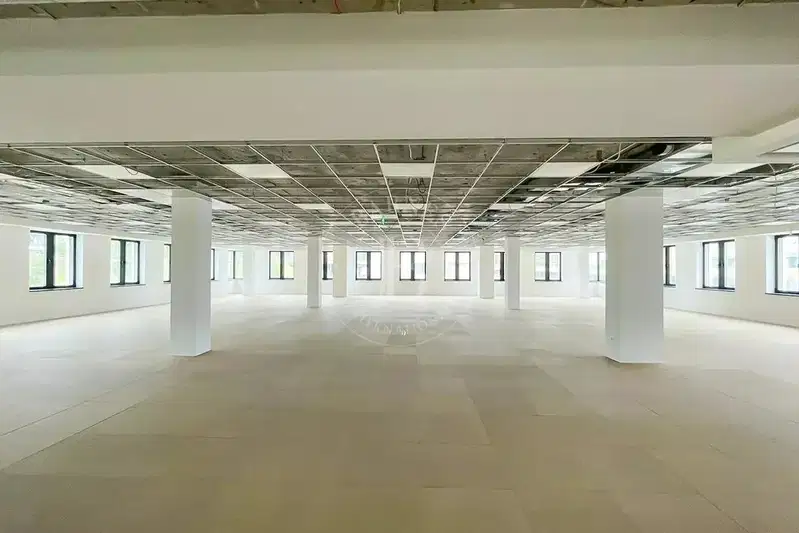 Офис в София, Младост 4