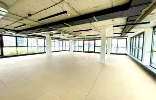 Офис в София, Младост 4
