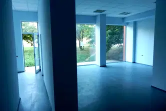 Офис в Русе, Широк център