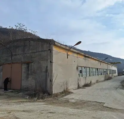 Photo 3 — Industrial Building in Oblast Varna, Provadiya