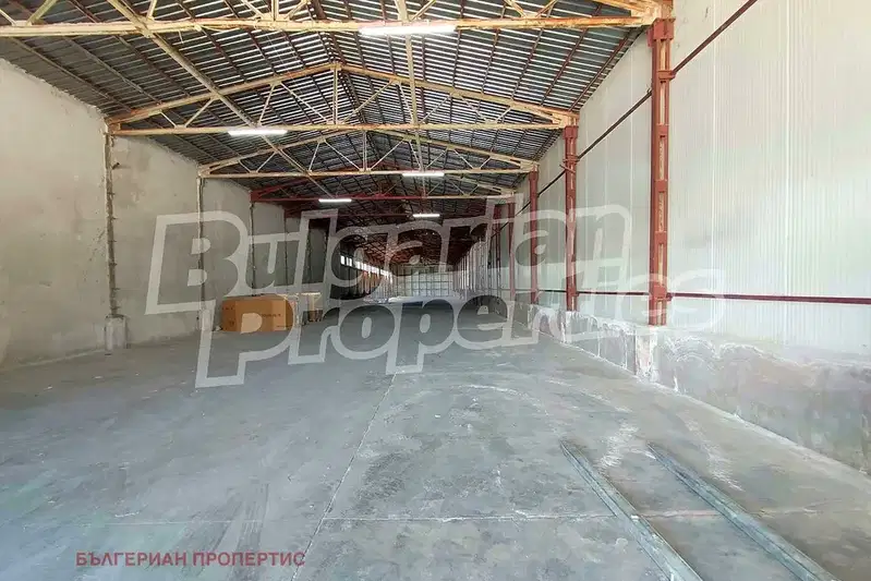 Warehouse in Shumen, Herson