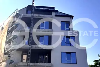 Многостаен апартамент във Варна, Базар Левски