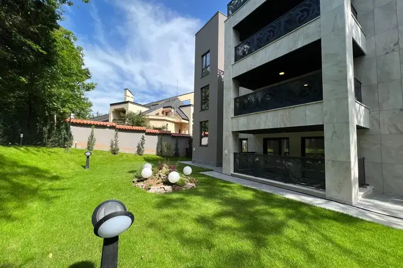 4-bedroom apartment in Sofiya, Boyana