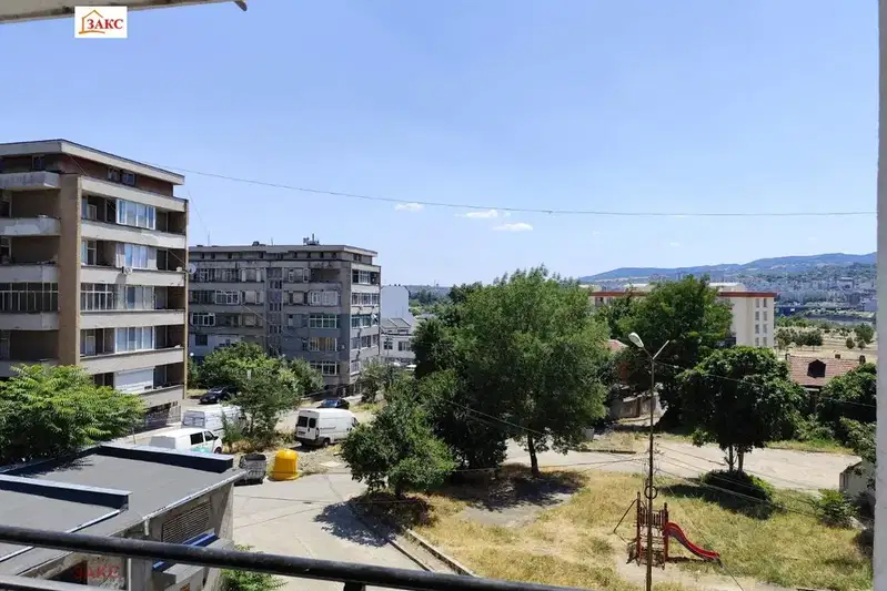 Многостаен апартамент в Кърджали, Център