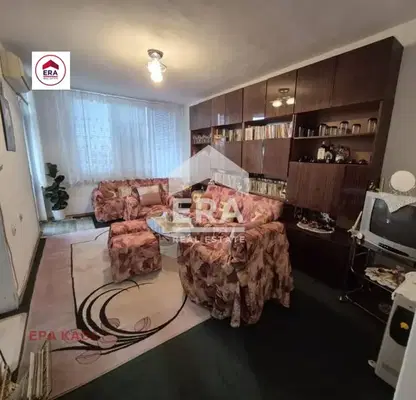 Снимка 4 — Двустаен апартамент в Сливен, Българка