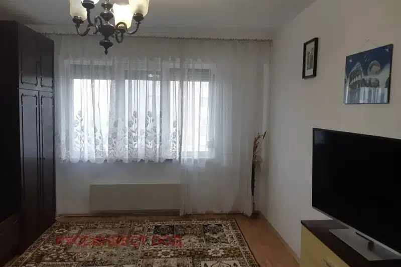 Двустаен апартамент в Русе, Дружба 3