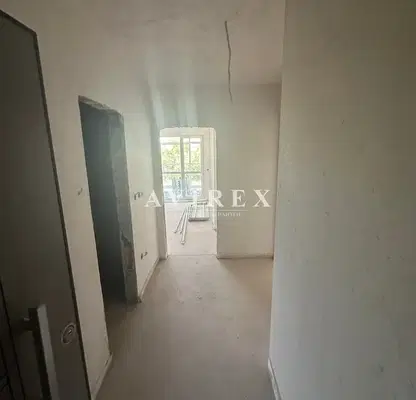 Снимка 2 — Двустаен апартамент в Пловдив, Кючук Париж