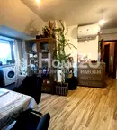 Двустаен апартамент във Варна, Погреби