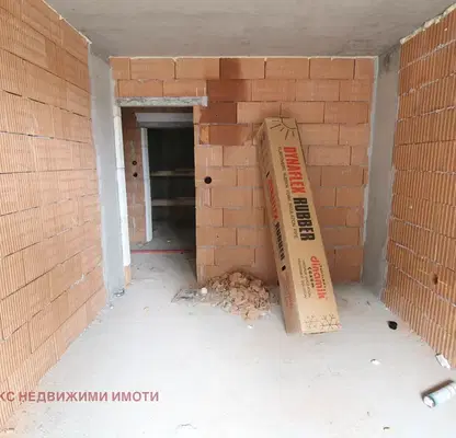 Снимка 3 — Двустаен апартамент на 9-ти етаж в нова сграда в Тракия, Пловдив
