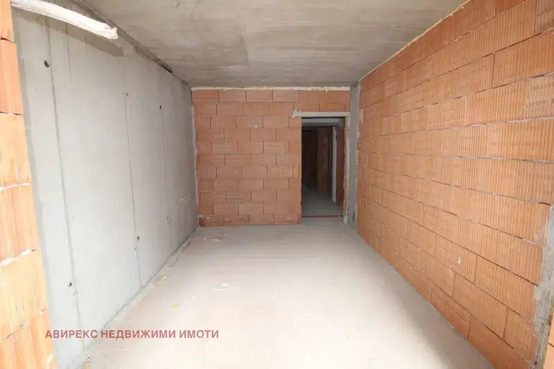 Двустаен апартамент в Пловдив, Тракия