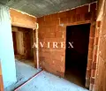 Снимка 3 — Двустаен апартамент в Пловдив, Южен