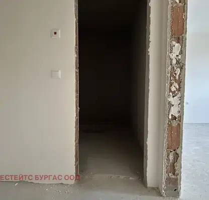 Снимка 5 — Двустаен апартамент в с. Равда с тераса и асансьор