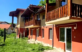 Хотел в Ловеч, с. Орешак