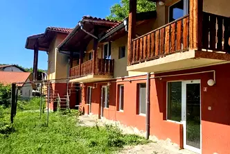 Хотел в Ловеч, с. Орешак