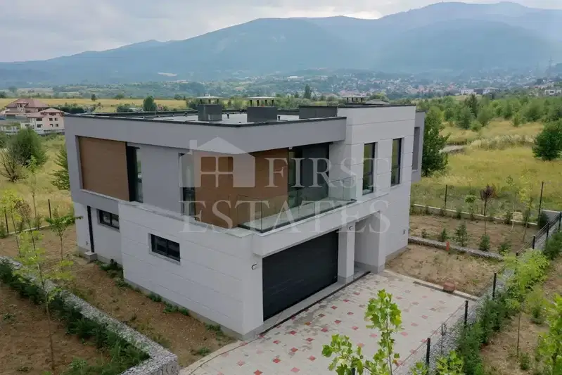 House in Bistrica