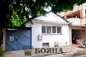 Къща в Русе, Център