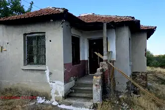 Къща в Бургас, с. Хаджиите