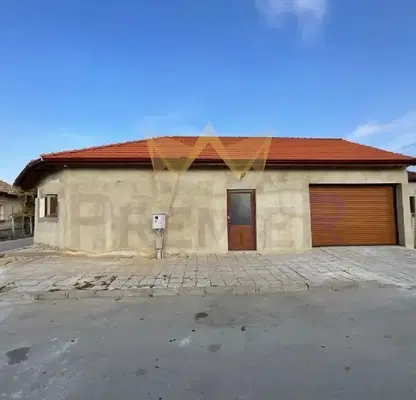Снимка 3 — Къща в Добрич, Генерал Тошево