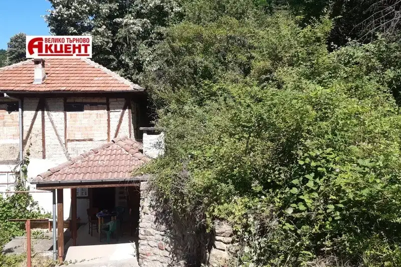 House in Oblast Gabrovo, Plachkovci