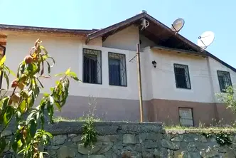 Къща в Кърджали, с. Брош