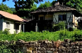 Къща в Ловеч, с. Българене