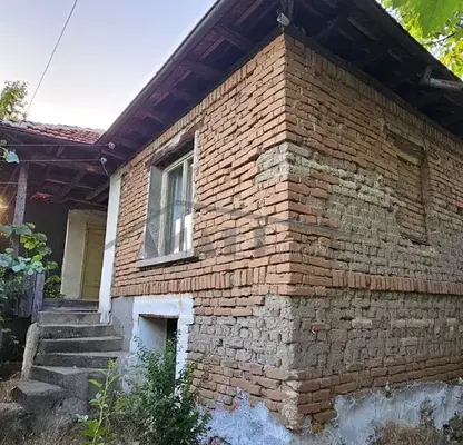Снимка 5 — Къща в Пловдив, с. Сухозем