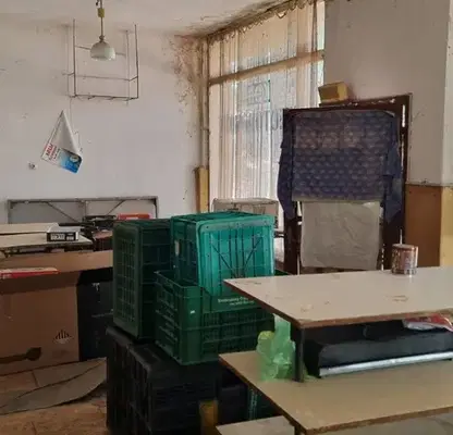 Снимка 2 — Едноетажна къща с магазин в с. Островче, област Разград