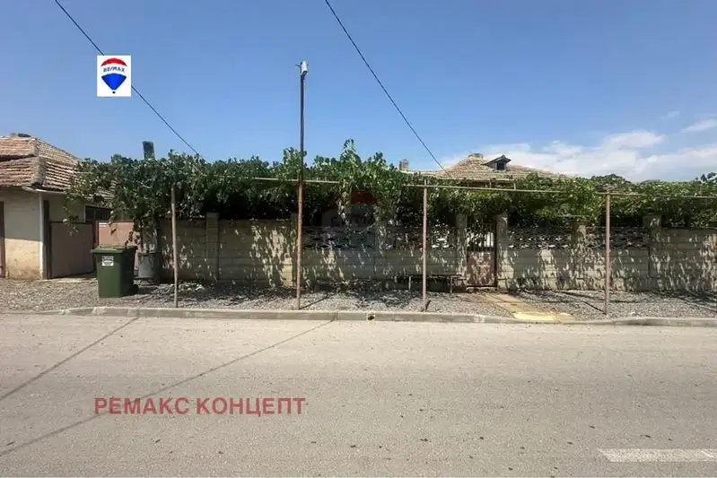 House in Oblast Shumen, Nikola Kozlevo