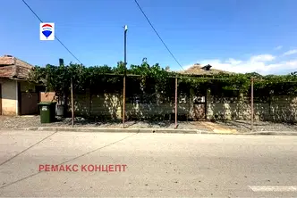 Къща в Шумен, с. Никола Козлево