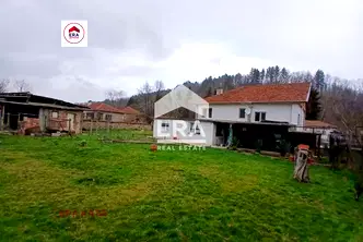 Къща в Сливен, с. Бяла