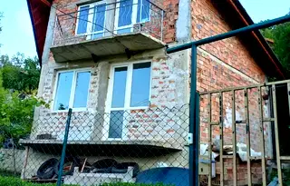 Къща в София, Своге