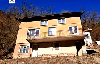 Къща в София, с. Лесковдол