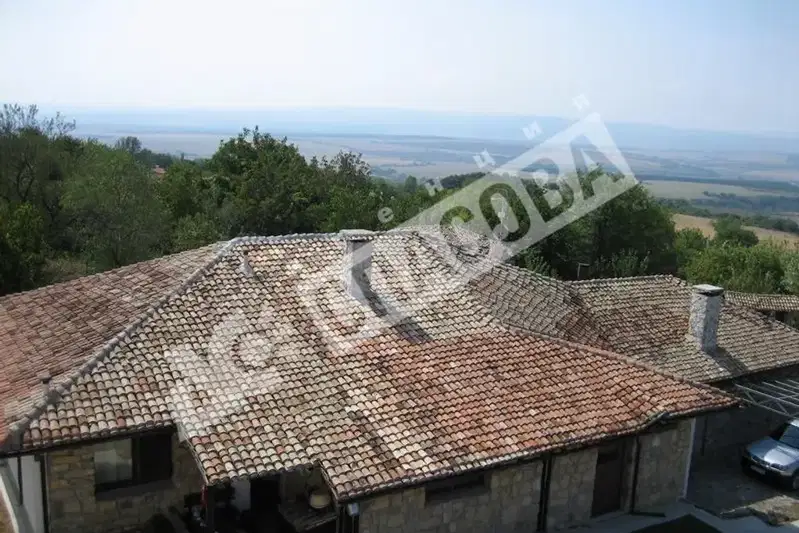 House in Varna, Avren
