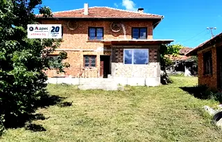 Къща във Велико Търново, Елена