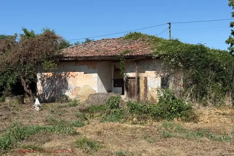 Къща във Велико Търново, с. Драганово