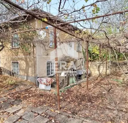 Photo 2 — House in Oblast Veliko Tyrnovo, Paskalevec