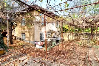 Къща във Велико Търново, с. Паскалевец
